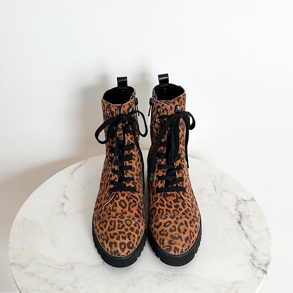 Donald Pliner New Ease Natural Leopard Boots Size 6.5 - Picture 7 of 10